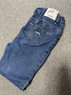 Item thumbnail for item 365084d8-8f17-4c3f-9194-a0dbdefedcaa