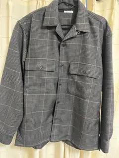 チェックシャツ