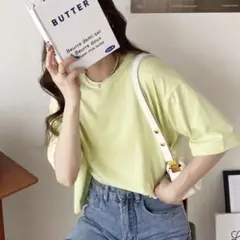 新品タグ付き＊GeeRA＊綿混素材 ショート丈＊クロップドＴシャツ＊Sサイズ