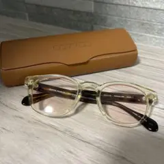 Item thumbnail for item 549e7fac-5cbc-4d09-854b-d92b4d52c301