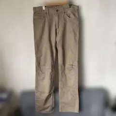ユニクロ ウエスト82cm32インチベージュ ストレートレッグパンツ