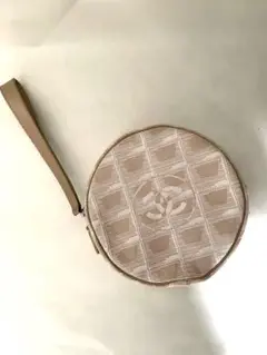 CHANEL ニュートラベルライン 丸型ポーチ ほぼ未使用
