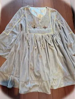 Item thumbnail for item 9b67bd11-e5f1-4f7e-8226-11dbf4e4eb98