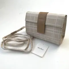 2025年最新】Max Mara ポーチの人気アイテム - メルカリ