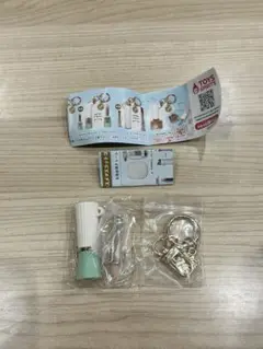 Paul & JOE ガチャガチャ リップ