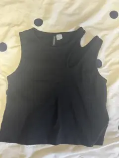 H&M ブラック ノースリーブ トップス L