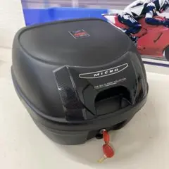 Item thumbnail for item b3ed75b0-ec4e-4aaf-b5a0-bc742c4da49c