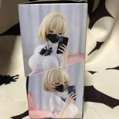 美少女フィギュア　セクシー　スマートフォン持ち