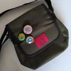 スヌーピーショルダーバッグ バッジ付き