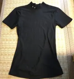 Under Armour ハイネック ブラック Tシャツ