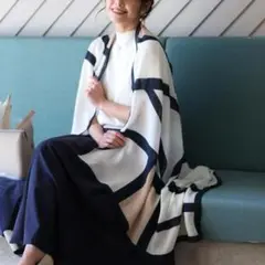 Ehre style【新品•訳あり】幾何学模様 モダン ストール ベージュ系