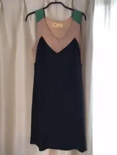 TOGA PULLA トーガプルラ ノースリーブ 切り替え ワンピース