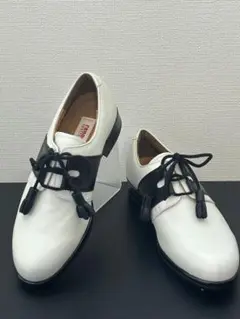 【訳あり】renoma ゴルフシューズ ホワイト/ブラッサイズ22 1/2
