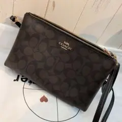 COACHコーチ ショルダーバッグ レザー ブラック