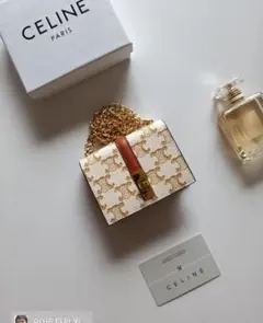CELINE ロゴ入り名刺入れ ホワイト