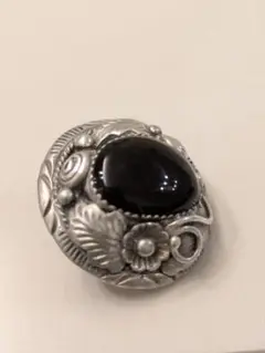 オニキス シルバー925 花模様 黒石 コンチョ