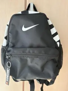 Nike ジュニア　リュック　YA Brasilia JDI ミニ バック