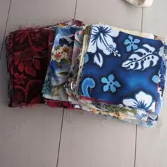 アロハ花柄・葉柄の布地セット200枚前後