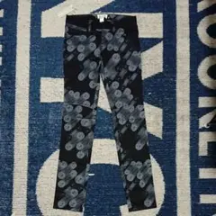 新品未使用☆DIESEL ディーゼル 26 スキニーパンツ 黒 レディース