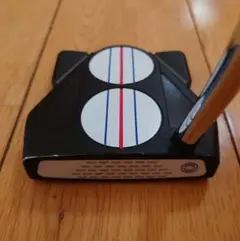 33インチ オデッセイ トリプルトラック 2-BALL TEN パター