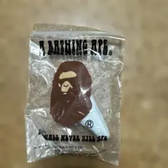 A BATHING APE キーホルダー レア