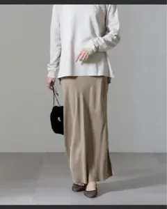 キュプラビスコースバイアススカート　Iラインスカート