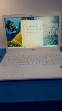 富士通 LIFEBOOK 15.6インチ ノートPC