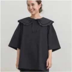 yori ヨリ スカラップカラーカットソー