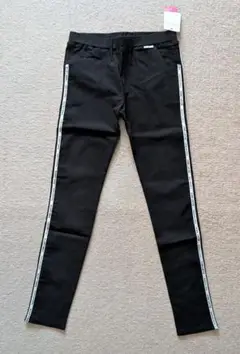 新品　PINK LATTE ピンクラテ　クール　黒パンツ　ストレッチ　165