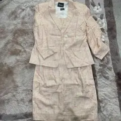 46サイズ ヘルノのスーツです。