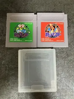 ゲームボーイソフト　ポケットモンスター赤、緑セット　ケース1個付き