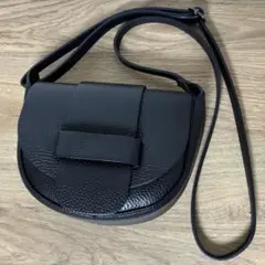 アーバンリサーチ フラップデザインショルダーバッグ