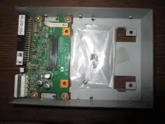 マウンター型　 HDD をIED SATA 　変換アダプタ－