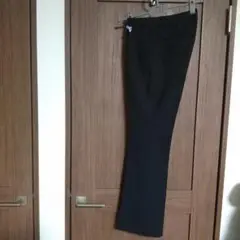 セオリー 黒 スリムストレートパンツ サイズ２
