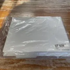 Item thumbnail for item fd59208c-d6a1-4165-814c-532fb64d2d7f