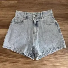 ラブトキシック　デニム ショートパンツ 140