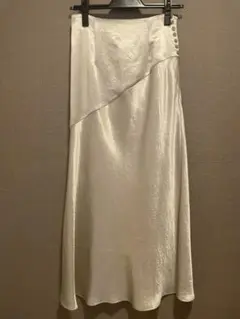 FRAY ID サテンナロースカート