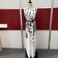 白黒プリント マキシワンピース