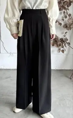 ハイウエストワイドスラックス　ブラック