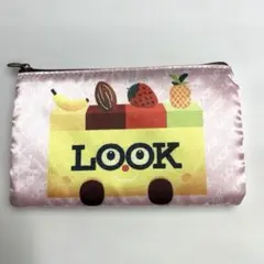 未使用品 不二家限定 LOOK ポーチ