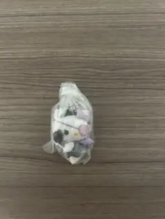 ガチャガチャ　ハローキティ