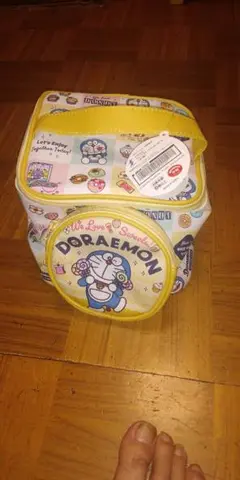 ドラえもんバッグとキャラクターグッズ