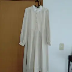 昭和レトロ　クリーム色ワンピース　リメイク　ハンドメイド
