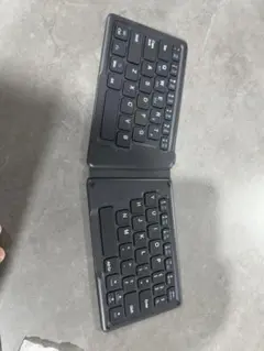 折りたたみ式 Bluetooth キーボード