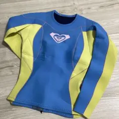 レディース　ロキシー　ウエットスーツ上　海