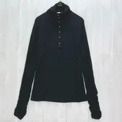 Y.O.U. レーヨンギャザーハイネックカットソー　黒　ハーフボタン