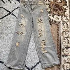 ダメージ加工 グレー ストレートデニム