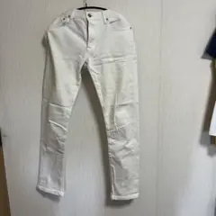 ホワイト スリムフィット デニム