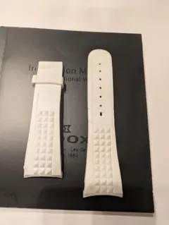 EDOX ホワイトラバーベルト スタッズデザイン　クロノオフショア1