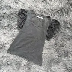 未使用級『ZARA』ザラ　フリル袖カットソー　グレー　半袖Tシャツ　コットン